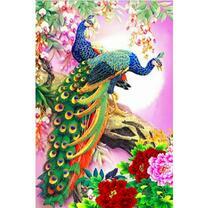 Павлины и яркие цветы