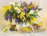 Без бренда «Букет из мимозы и колокольчиков в вазе» в Петрозаводске в интернет-магазине  Без бренда «Букет из мимозы и колокольчиков в вазе» в Петрозаводске